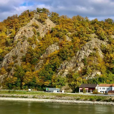 Apartament Haus-donau In Der Wachau