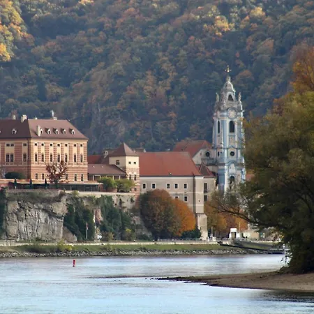 Haus-donau In Der Wachau *